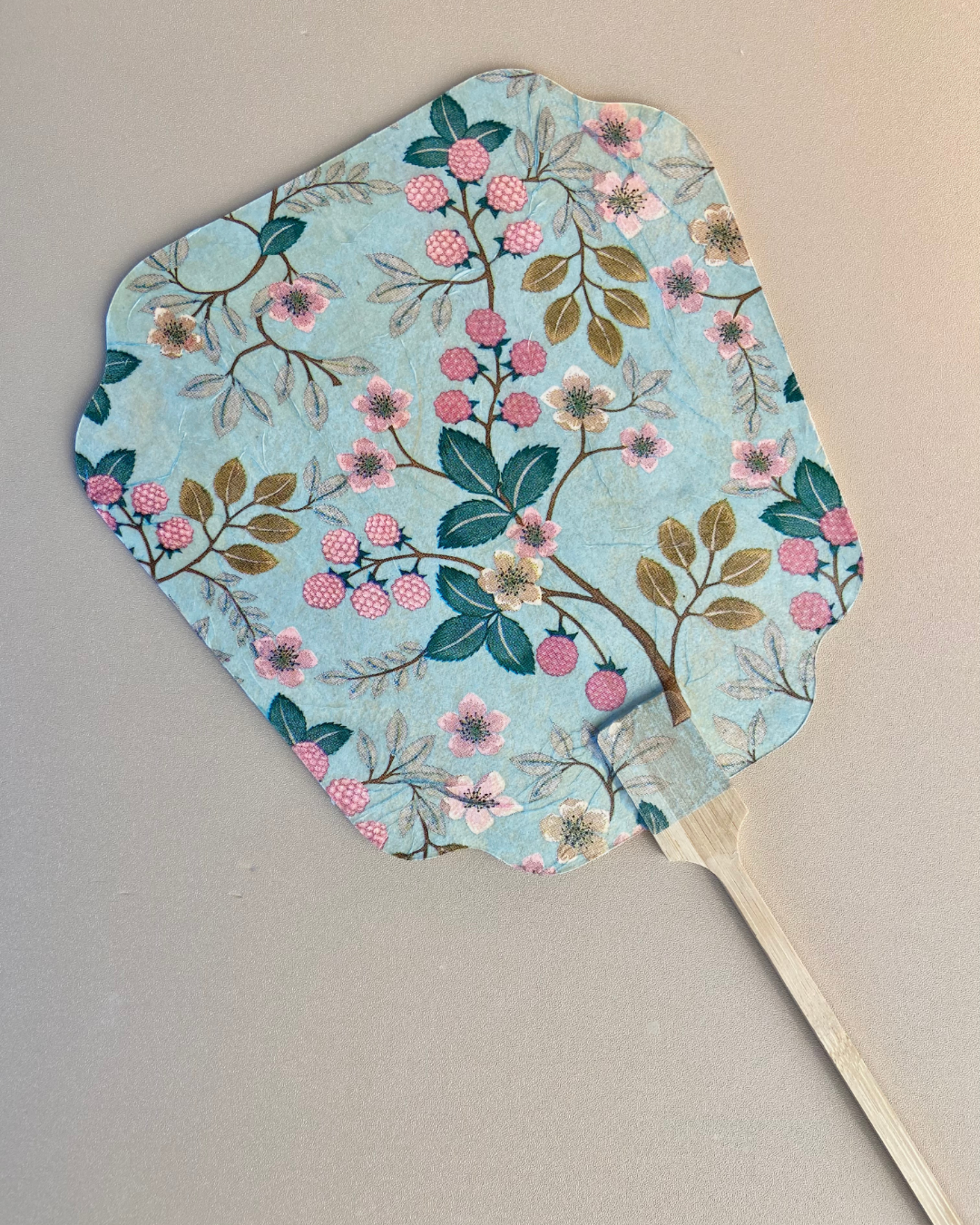 蝶古巴特團扇丨Decoupage Circular Fan